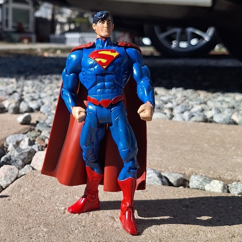 TM & DC Comics Unlimitted/Mattel Collectible Superman Action Figure - Picture 10 of 13